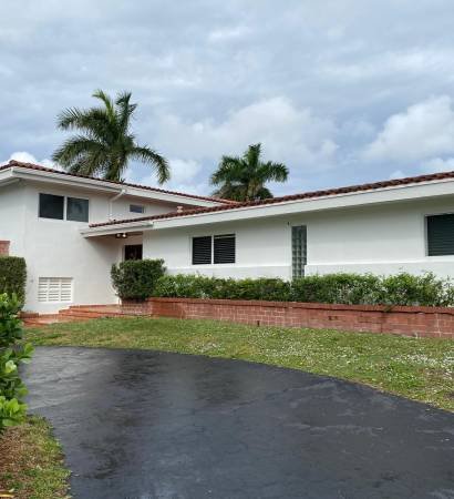 WhatsApp Image 2025-09-28 at 5.49.35 PM